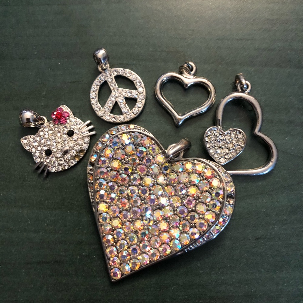 Necklace Pendant Bundle (Claire’s)